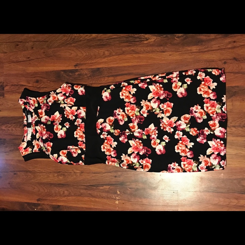 Forever21 brand Med Floral Dress
